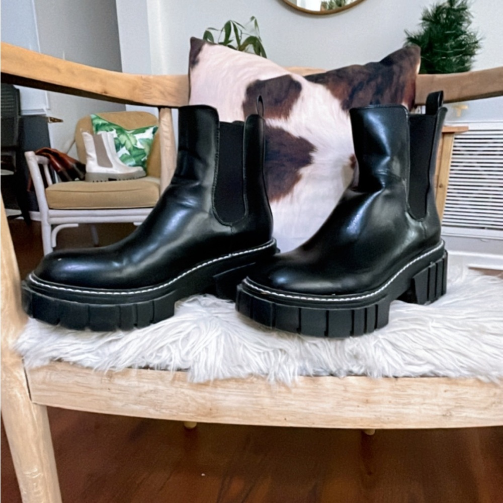 Lug Boots MADDEN GIRL
